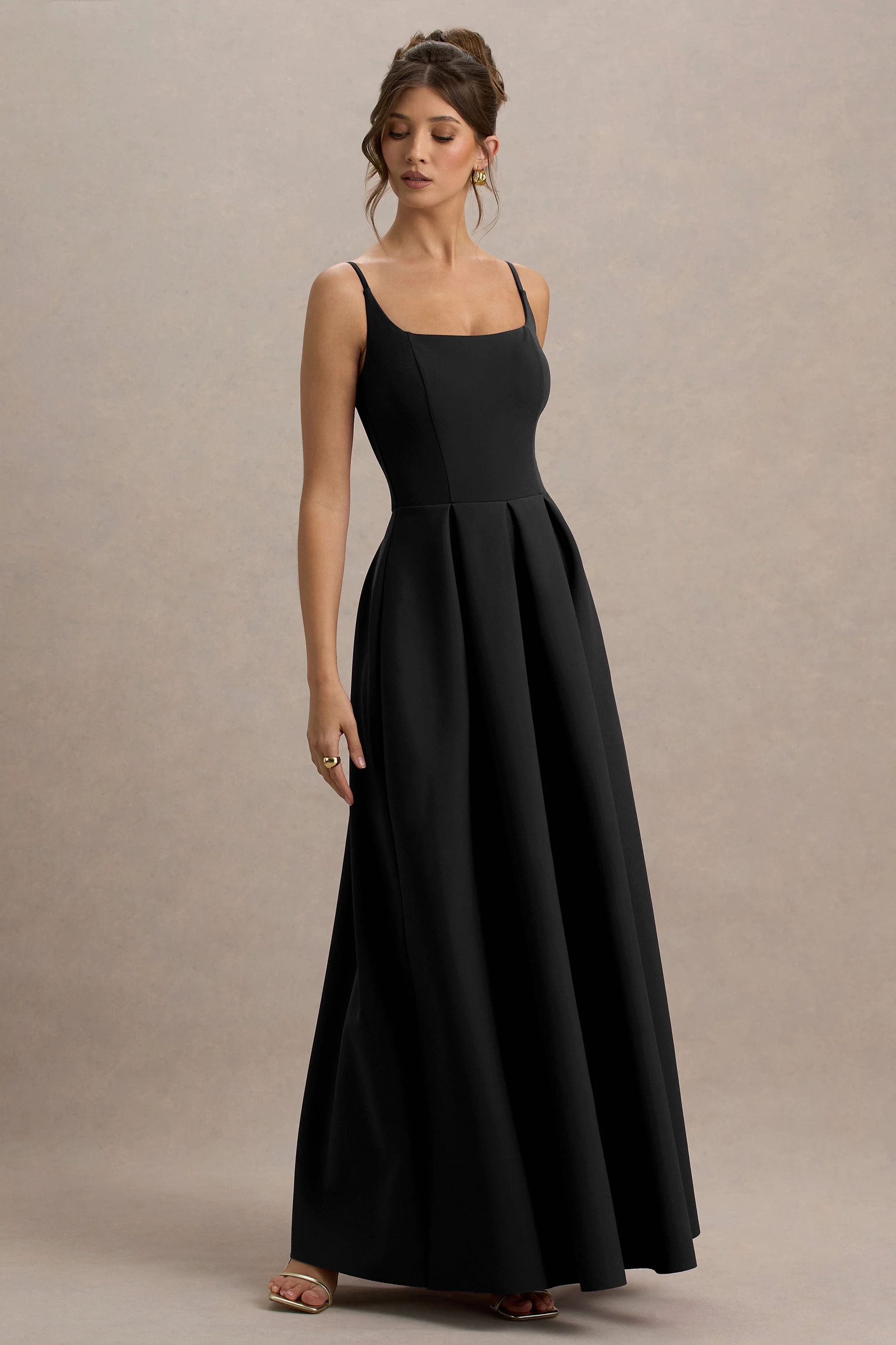 Bambina | Black Scoop-Neck Pleated Maxi Dress - Image 4