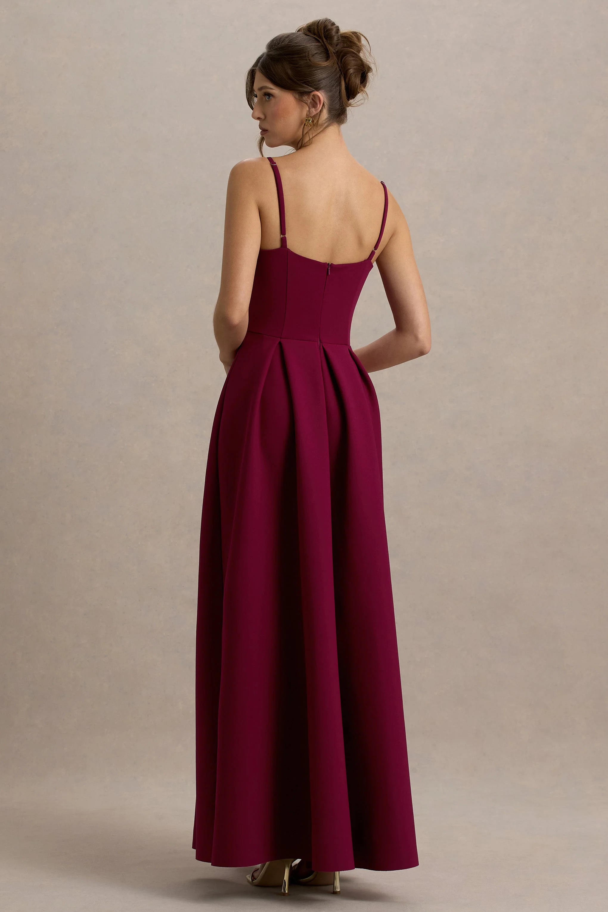 Bambina | Burgundy Scoop-Neck Pleated Maxi Dress - Image 3