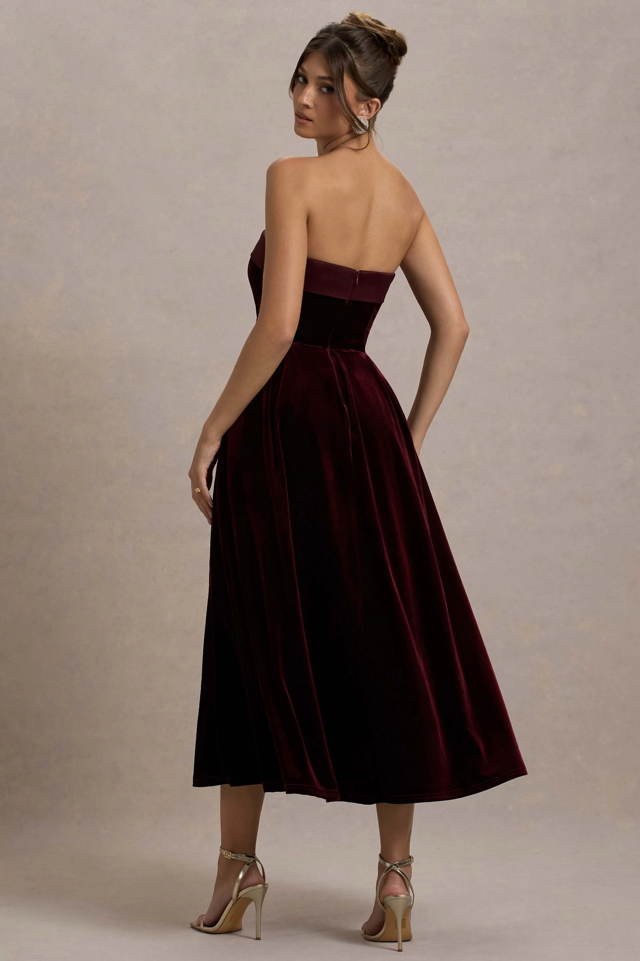 Delray | Port Velvet Bandeau Midi Dress - Image 2