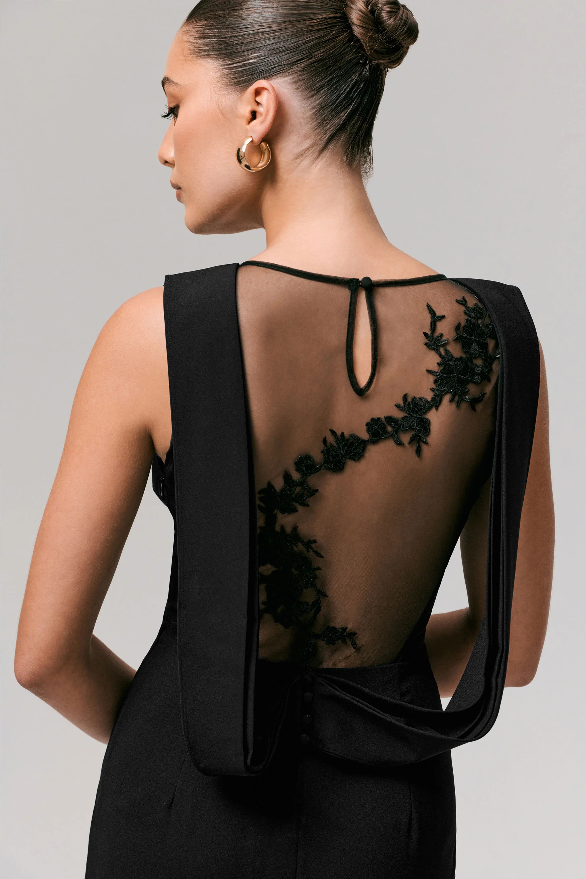 Maxie | Black Round-Neck Maxi Dress With Back Detail - Image 5