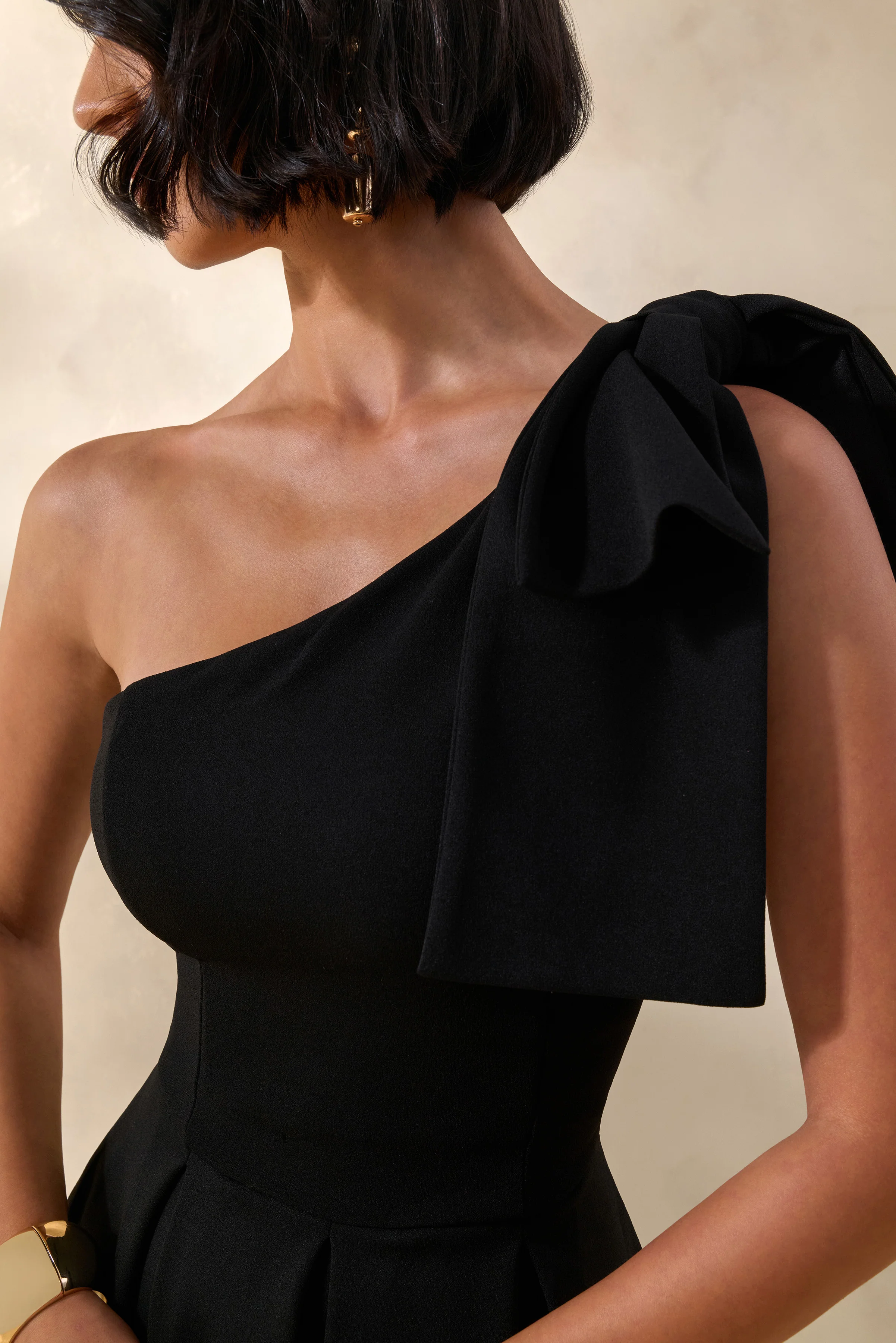 Meria | Black Asymmetric-Neck Midi Dress With Bow-Sleeve - Image 6