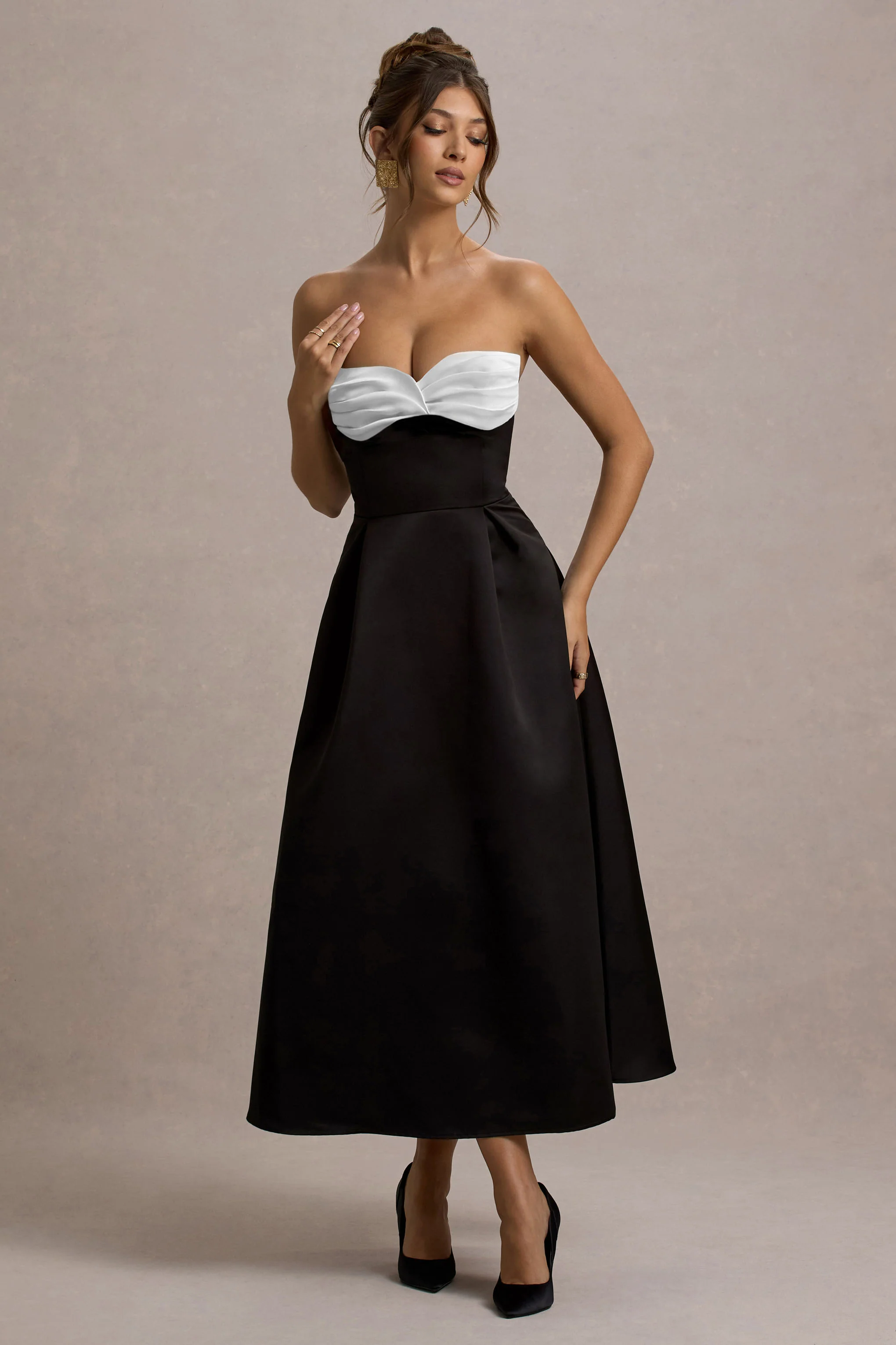 Wintour | Black Satin Sweetheart Midi Dress - Image 6